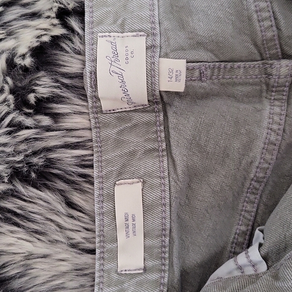 Universal thread vintage midi shorts - Picture 2 of 2